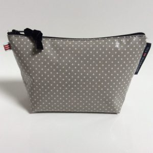 dots small, grey