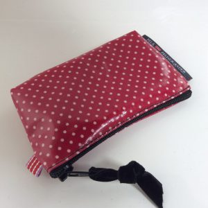 dots small, cherry